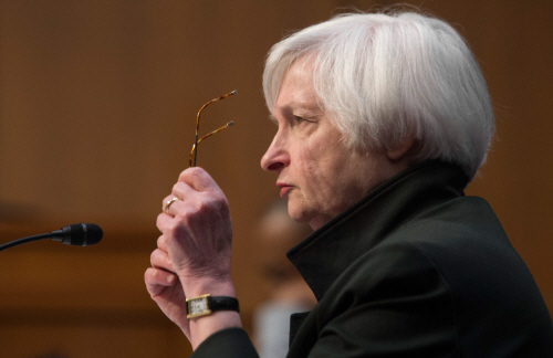 US-ECONOMY-FINANCE-CONGRESS-YELLEN <YONHAP NO-0106> (AFP)