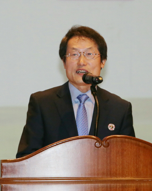 특강하는 조희연 교육감