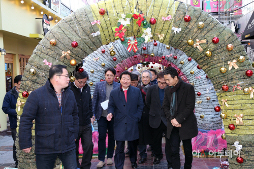 안상수 시장 마산원도심 방문