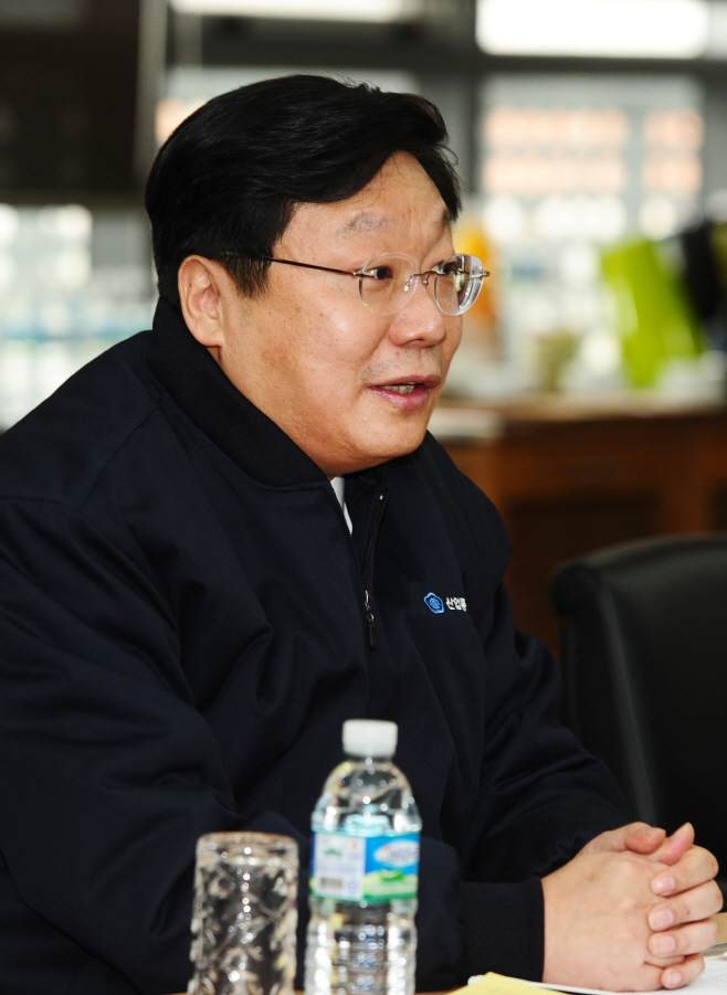 (16.01.13)수출중소기업인 (주)흥아기연 현장방문06