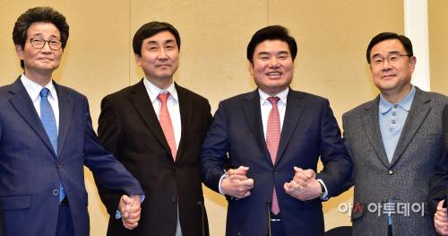 여야 원내대표 회동28
