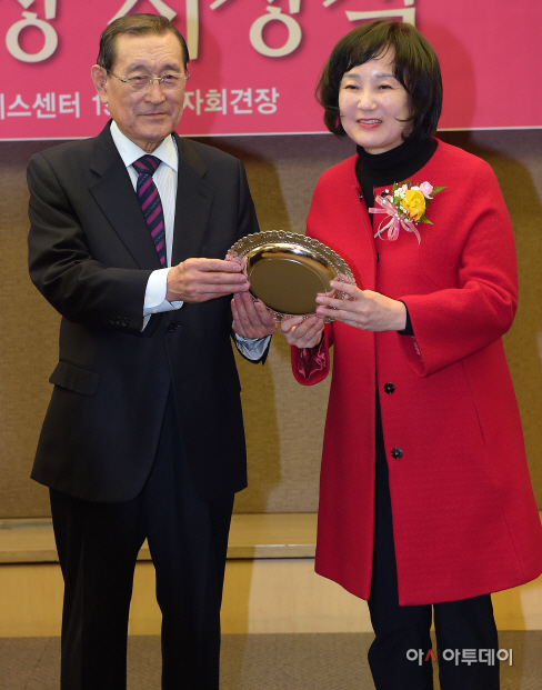 [포토]최양옥 '2015 한국음악상 대상 수상'