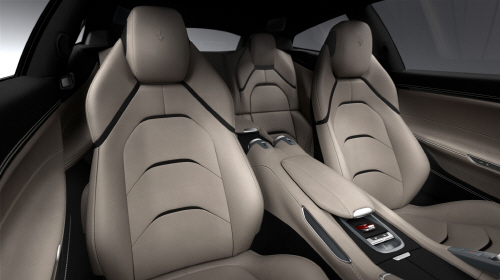 [사진자료] 페라리, ‘GTC4루쏘(GTC4Lusso)’ 공개_7