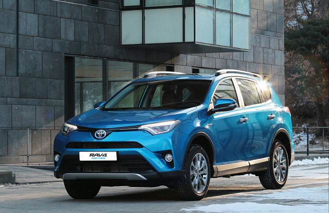 사진_Toyota 2016 All New RAV4 Hybrid (1)