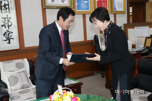 합천삼가어린이집위탁계약체결증서전달