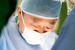외과 이도상 교수 대장암수술
