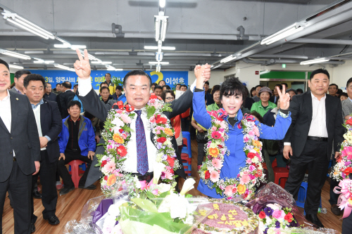 4.13총선과 함께 실시된 시장 도의원 제보궐 선거에서 더불어