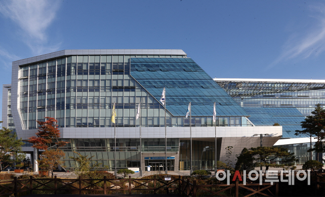 4월 20개업체 구인·구직자 만남의 날,성남시청서 - 뉴스 썸네일 이미지