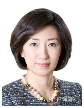 최은영 유수홀딩스 회장