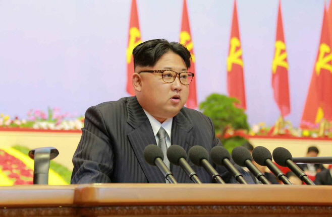 北김정은, 당 중앙위 사업총화 결론<YONHAP NO-0586>