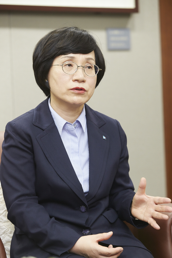 권선주 은행장2 (1)