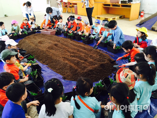 꼬마농부 텃밭 가꾸기 교육 실시 사진1