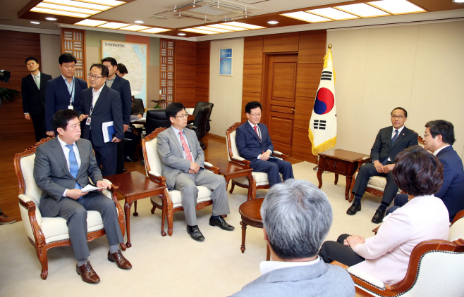 행자부장관 면담