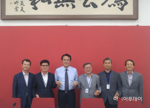이순근 부군수 국비확보 위해 정진석 원내대표 방문 (2)