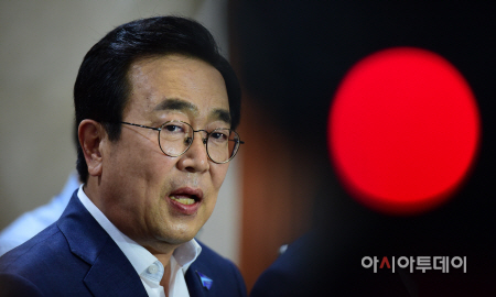 서병수 부산시장, 영남권 신공항 관련 기자회견