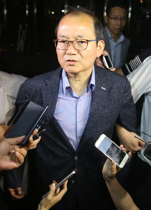 '국민의당 리베이트 의혹' 왕주현 부총장 구속