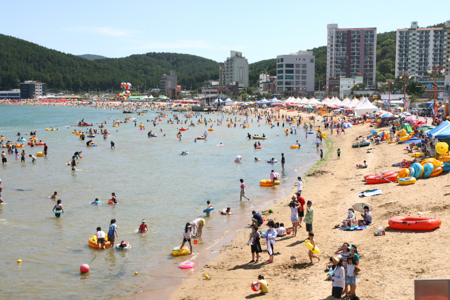 임랑, 일광 해수욕장 다음달부터 개장