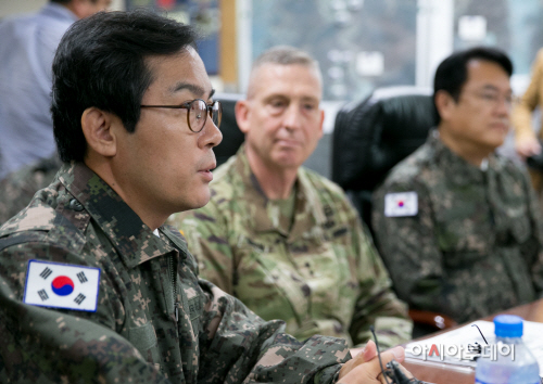 새누리당 지도부, 미2사단 한미연합사단 방문