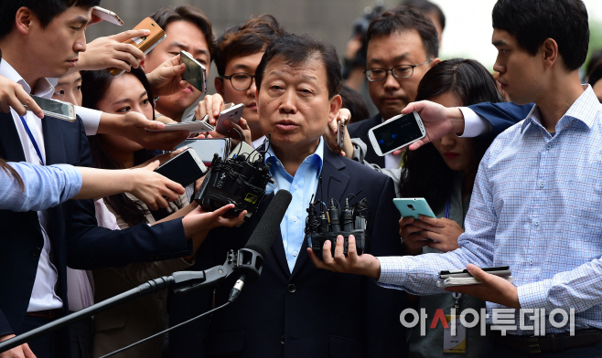 [포토] 고재호 전 대우조선해양 사장 검찰 소환…혐의는 부인