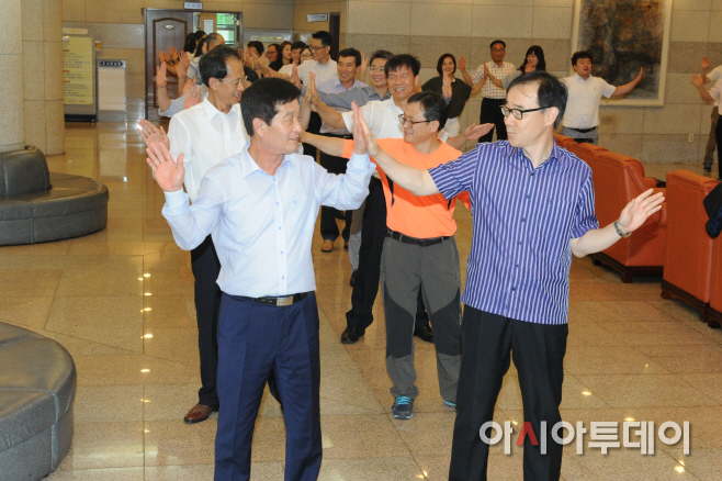 SJJ_6075(3)