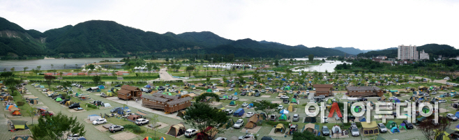 자라섬캠핑장