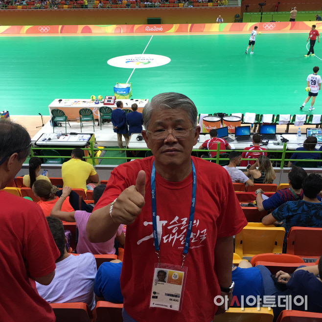 최신원 SK네트웍스 회장 응원 사진2