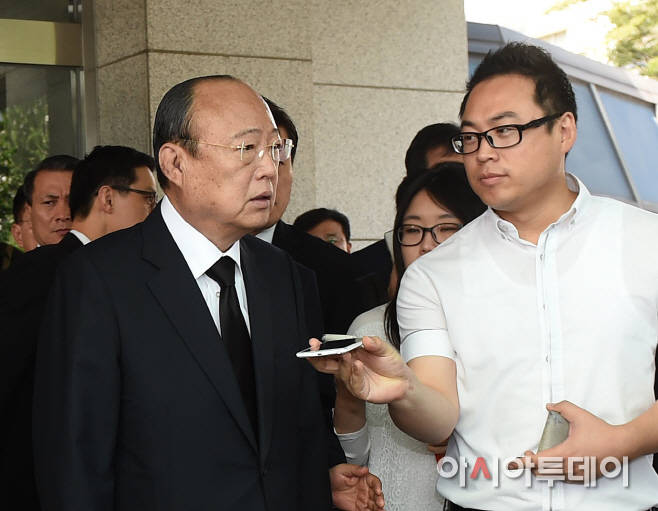 [포토]질문에 답하는 김승연 회장