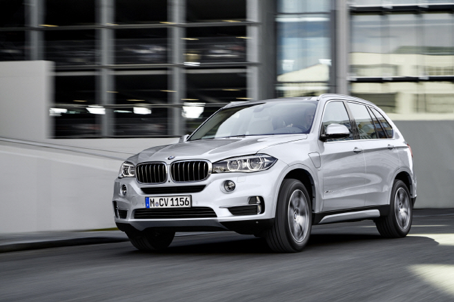 BMW X5 xDrive40e (2)