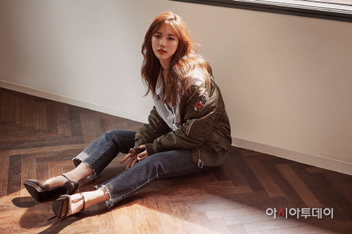 GUESS 16FW화보첫공개_수지 (8)