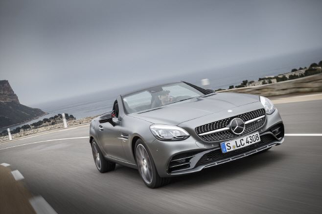 더 뉴 메르세데스-AMG SLC 43