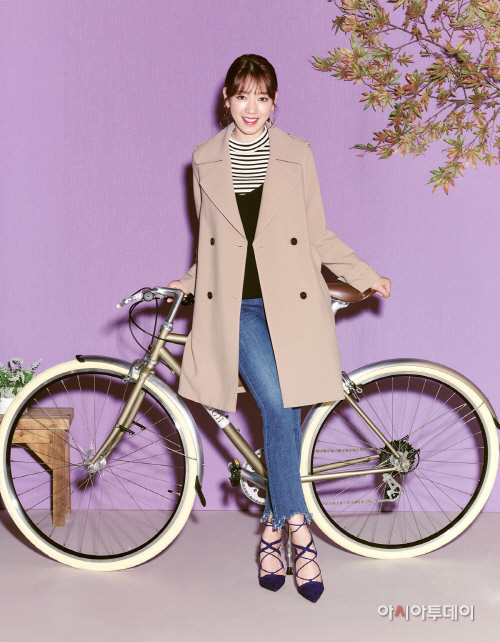 이랜드 로엠, 박신혜 트렌치룩 화보 공개2
