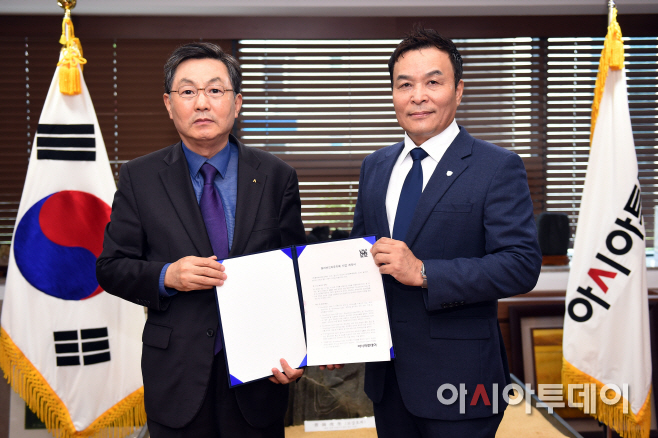 조인식