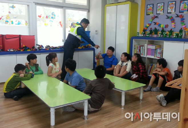 사진-창녕서, 부곡 학포초등학교 어린이 교통안전교육 (1)