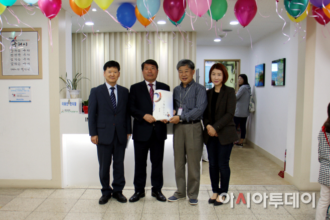 구리시장 책기증