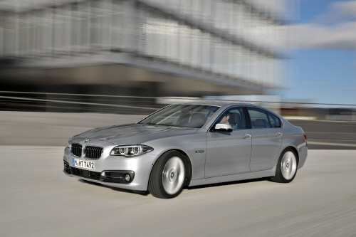 BMW 뉴 5시리즈 주행 (1)