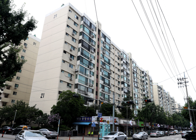 서울 아파트값 6주 만에 상승 폭 확대<YONHAP NO-2113>