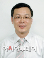 [기고문 사진] 한국산업기술시험원 환경기술본부 조연행 본부장