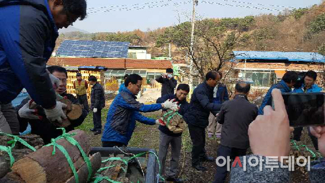 남양주시, 겨울나기용 사랑의 땔감 제작하여 시민에게 제공