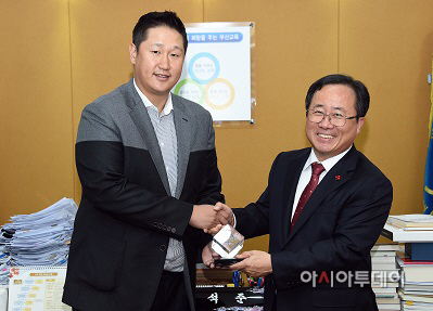김석준 교육감 아름다운 인사 캠페인