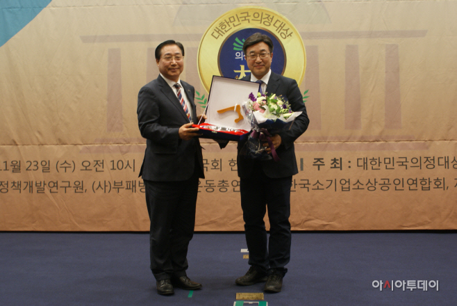 윤호중의원