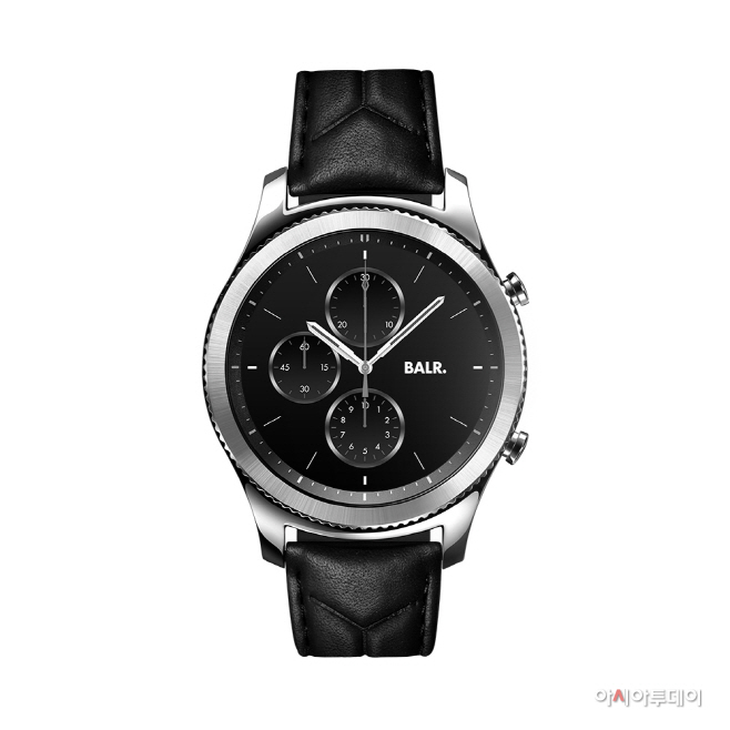 3-smartwatch-s3-BALR-1000x1000
