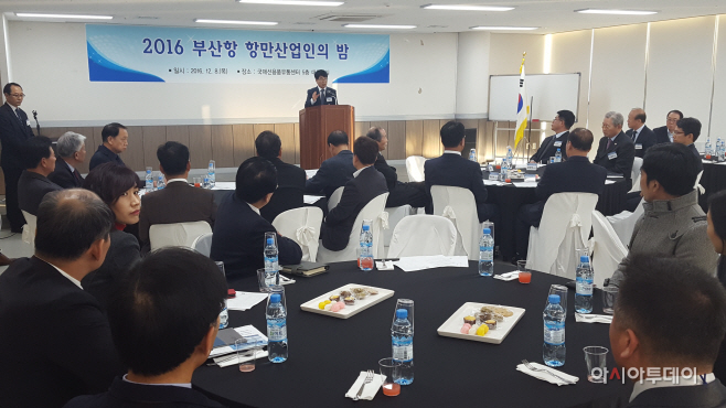 간담회 사진