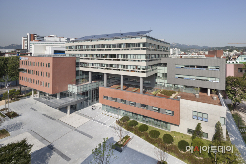 [이미지3] 한국방송통신대학교 전경 (1)