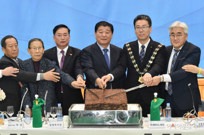 복지허브화로 세계 제일 행복텐미닛 복지도시를 만든다