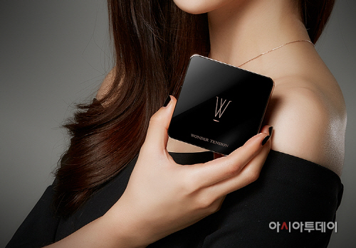 원더텐션팩트 모델컷