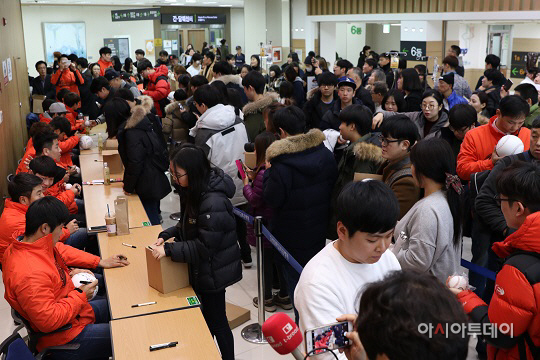 고신대복음병원, 소아암 돕기 롯데자인츠 팬사인회 (1)