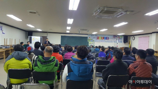 0120 밀양아리랑시장 상인교육관 전통시장 활성화에 효자노릇