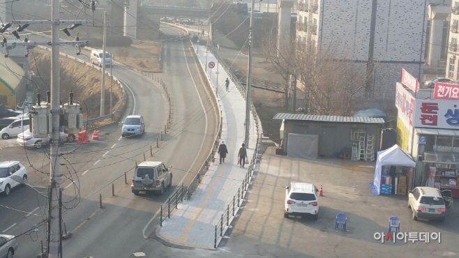 정비된 둔전 보행로