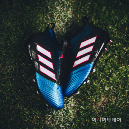 [이미지] 아디다스 에이스 17+ 퓨어컨트롤 축구화
