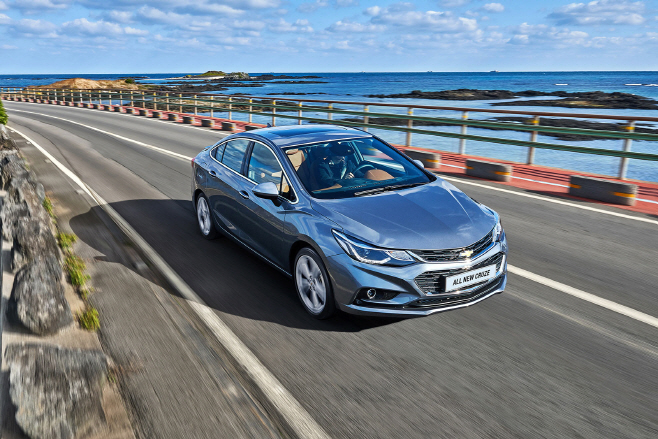 2017 All New Cruze_Exterior_01